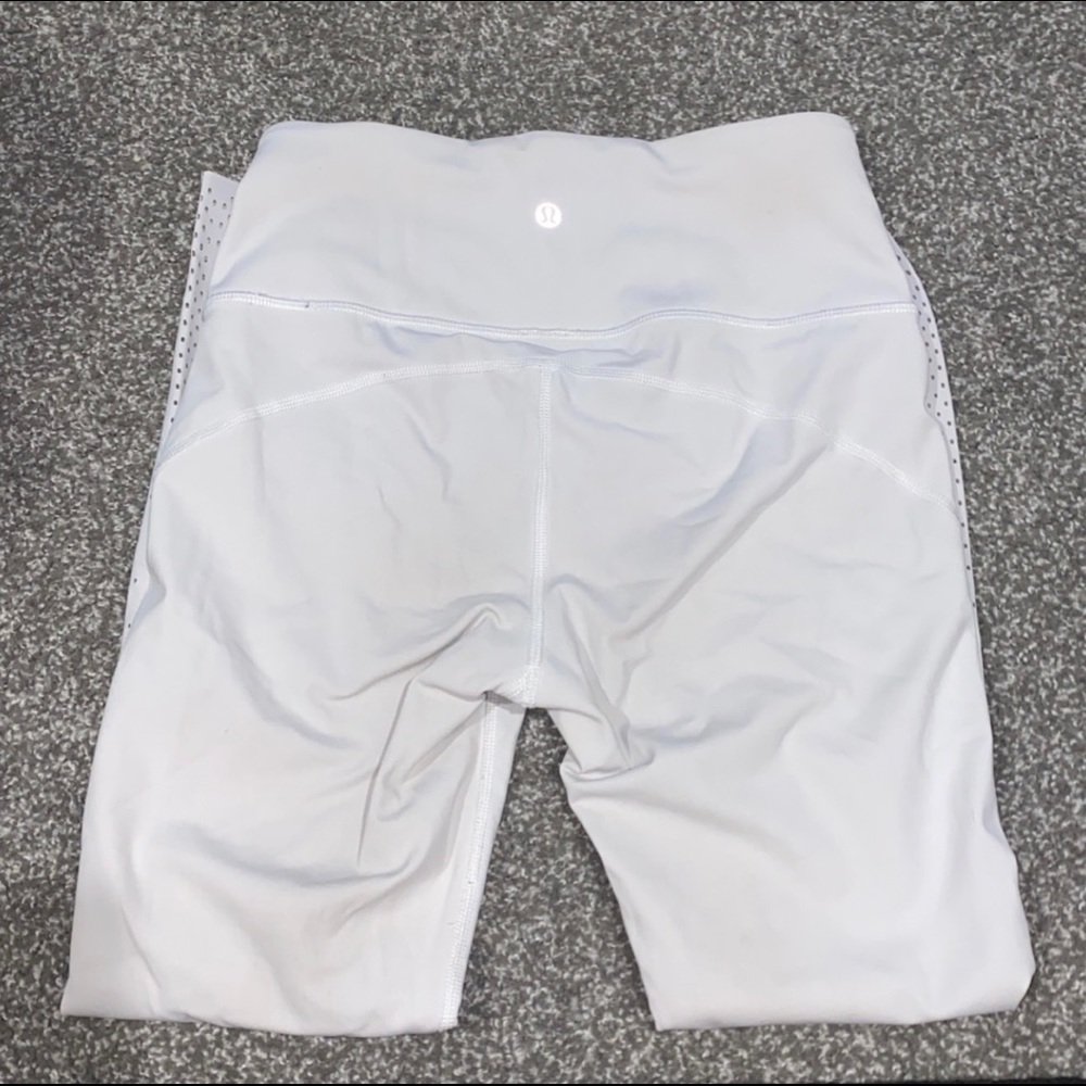 white LULU leggings brand new